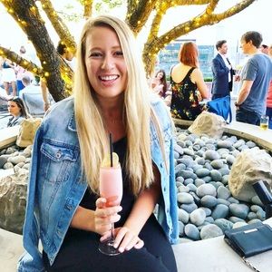 Meet your Posher, Madeline